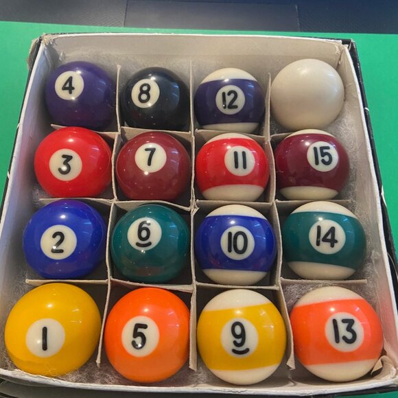 Mini Billiard / Pool ~ Replacement Balls ~ 1 1/4" Diameter ~ Pre-Owned with Box - Picture 1 of 7